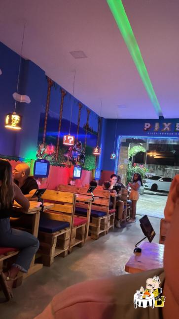 Comida em Pixel Burger - Hamburgueria Temática