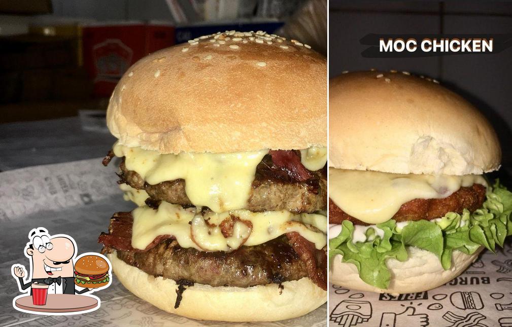 Peça um dos hambúrgueres disponíveis no MOC Burger