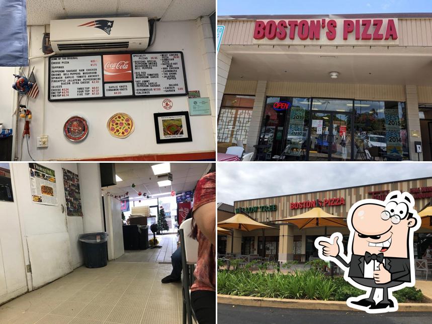 Here's a pic of Boston's Pizza