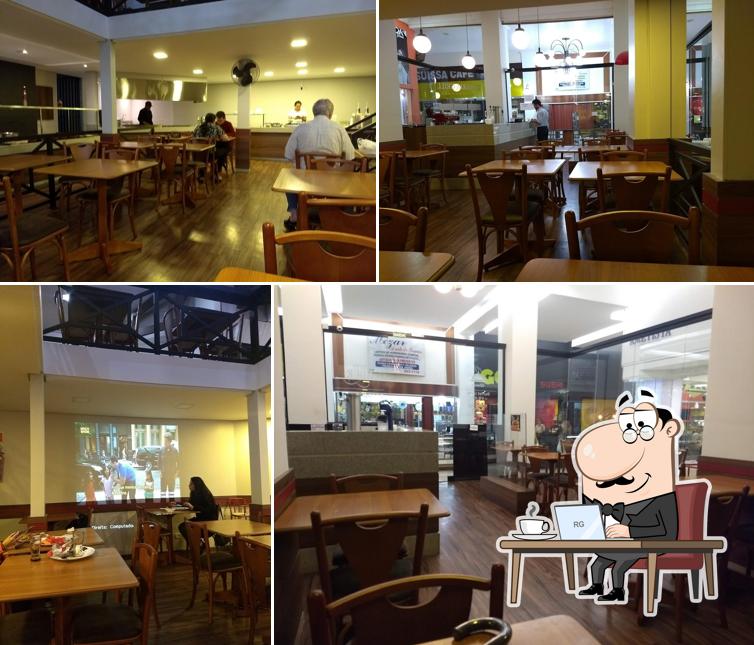 O interior do Osteria Grill