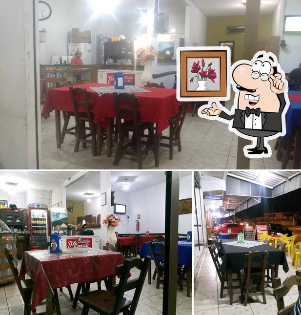 Veja imagens do interior do Cantinho Da Pizza