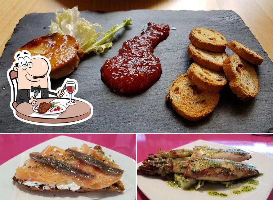Get meat meals at Café Picasso
