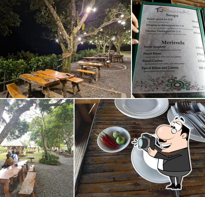 Здесь можно посмотреть изображение ресторана "Ridge Park Kainan sa Kubo"