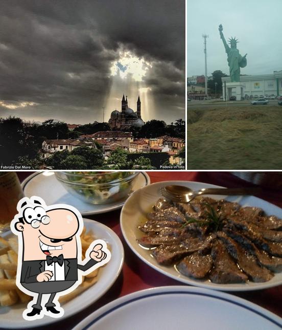 Questa è la immagine che mostra la esterno e cibo di Osteria Dai Tosi