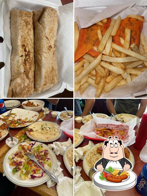 Food at Z Shawarma King