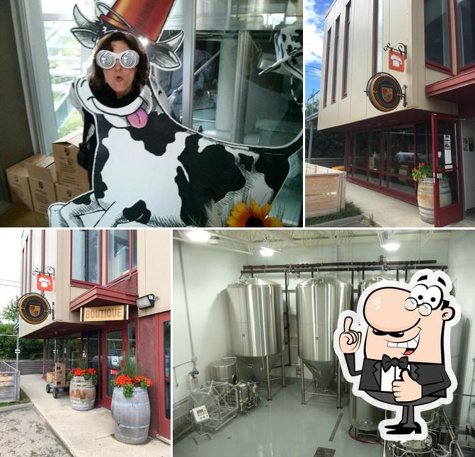 Regarder cette photo de MicroBrasserie Charlevoix (Usine & Boutique)