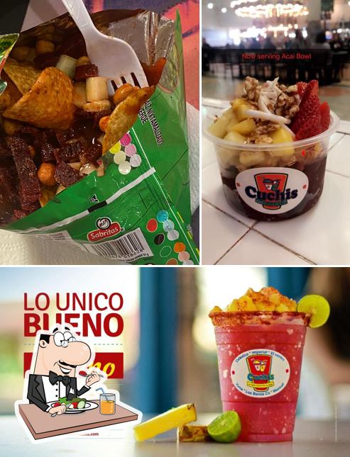 Food at Raspados Cuchis IV Mall