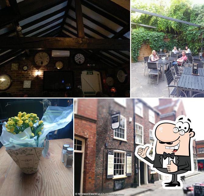 Stonegate Yard, 810 Stonegate in York Restaurant menu and reviews