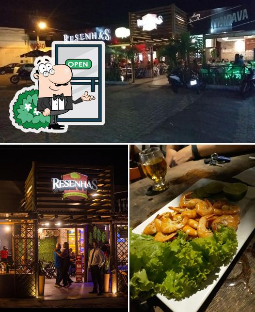 O Resenhas Restaurante Show Bar se destaca pelo exterior e comida