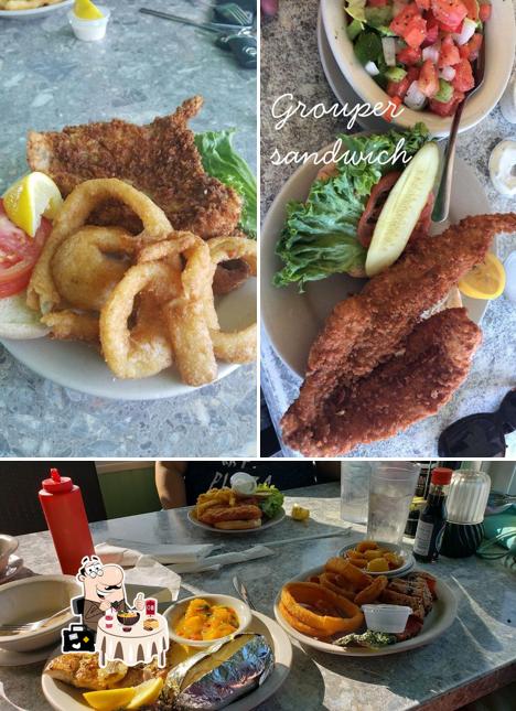 Food at Rod and Reel Pier