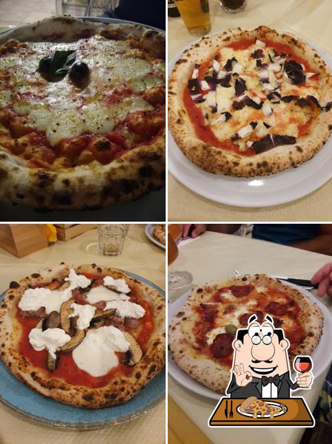 Choisissez des pizzas à Angiolino