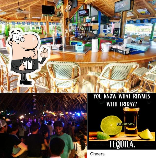 Это изображение паба и бара "Club Tequila Seaside"