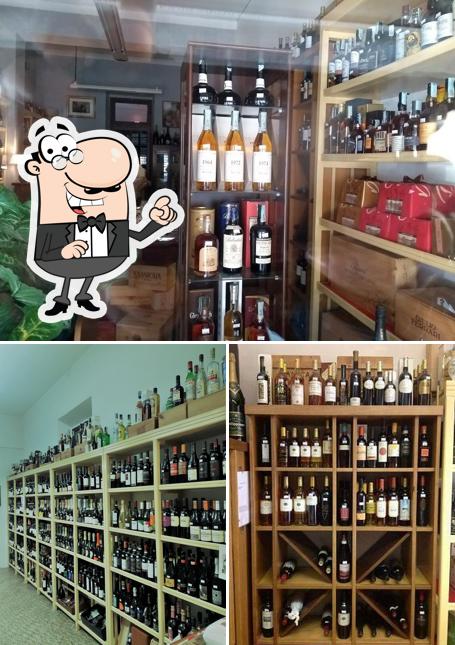 Découvrez l'intérieur de Enoteca Caggiati