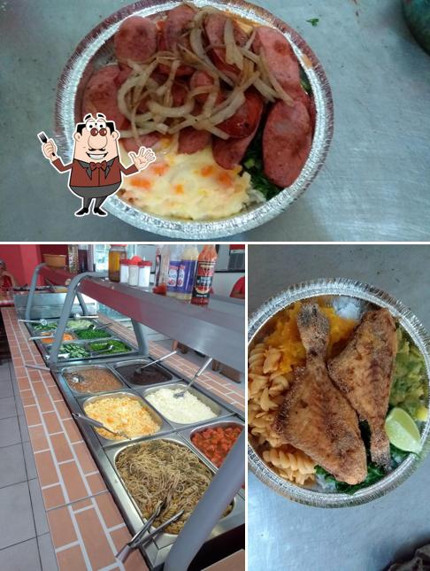 Comida em Restaurante Sabor de Minas