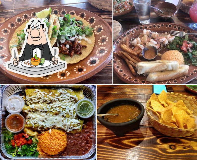 Meals at Luna Mexicana Restaurant