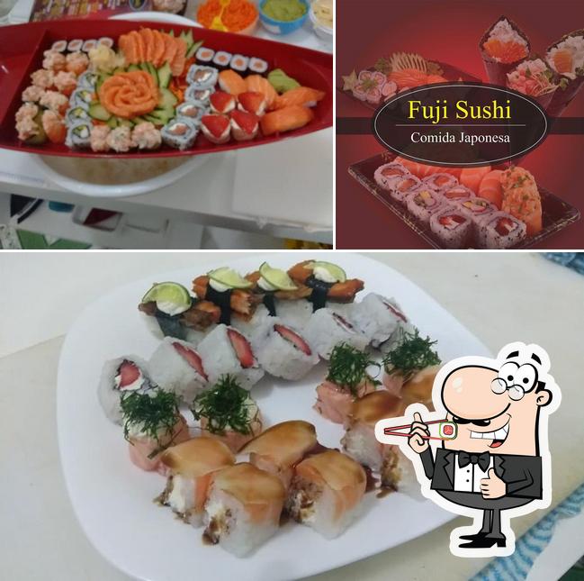 Peça diversas opções de sushi