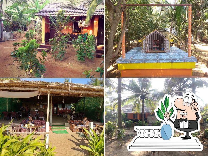 Check out how Prakruthi cafe and Rooms (PRAKRUTHI GOKARNA) looks outside