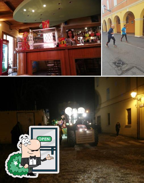 La foto della esterno e bancone da bar di Bar Caffè del Borgo di Govoni Claudia