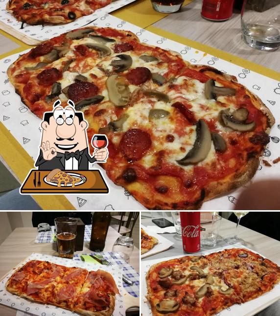 Commandez des pizzas à Pinseria - Caffetteria "GelCaf"