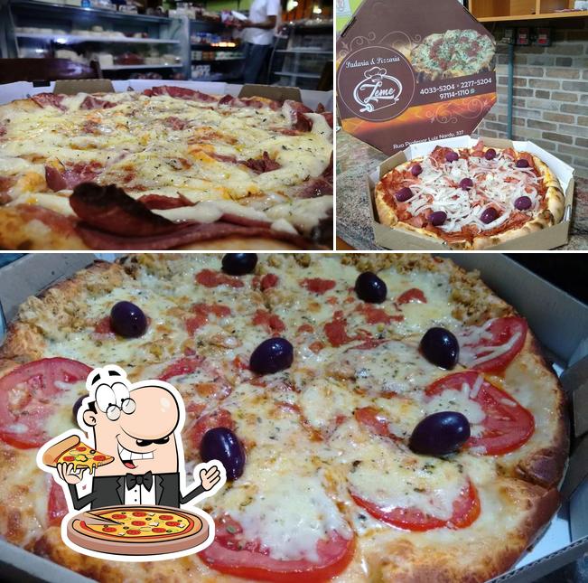 Experimente pizza no Padaria & Pizzaria Leme