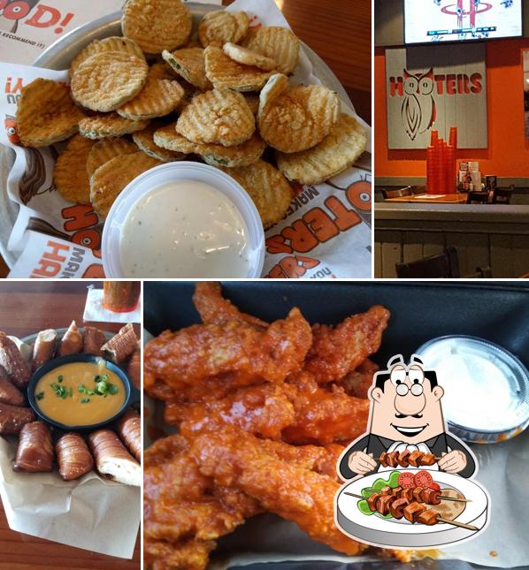 Hooters 850 I 10 in Beaumont Restaurant menu and reviews