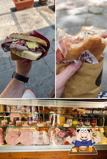 Dai un’occhiata alla foto che presenta la cibo e interni di Panimo