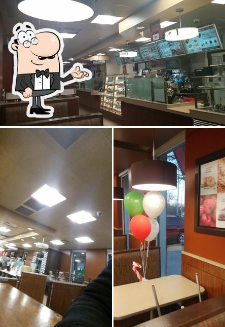 L'intérieur de Tim Hortons