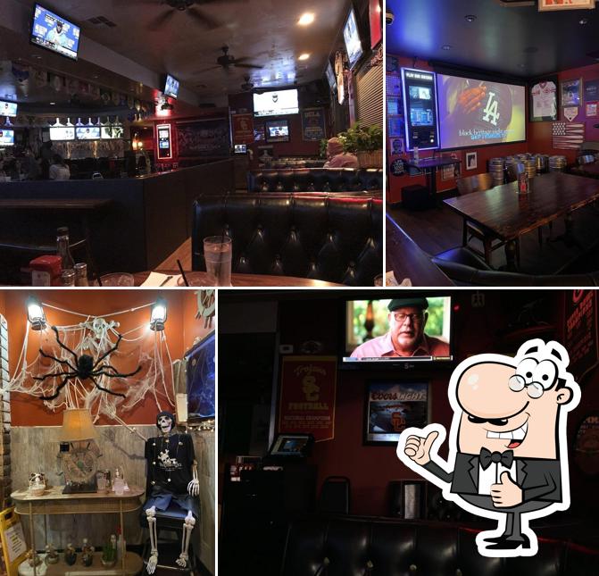 Here's a picture of Shipmates Restaurant & Sports Bar