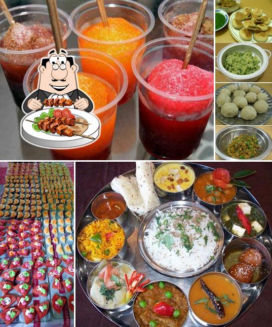 Food at Chacha Bhatija Caterers