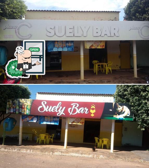 O exterior do Suely Bar