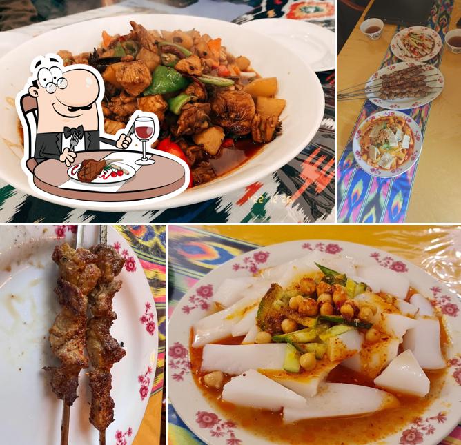 Essayez des repas à base de viande à Uyghur restaurant