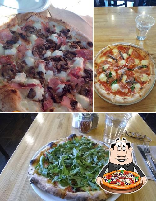 En PizzAmoré, puedes degustar una pizza