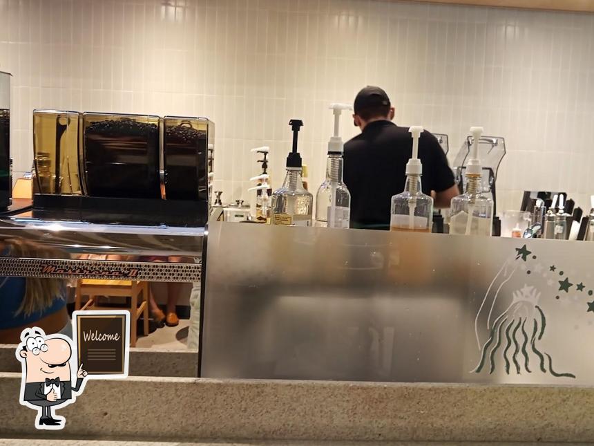 See this picture of Starbucks Beiramar Shopping