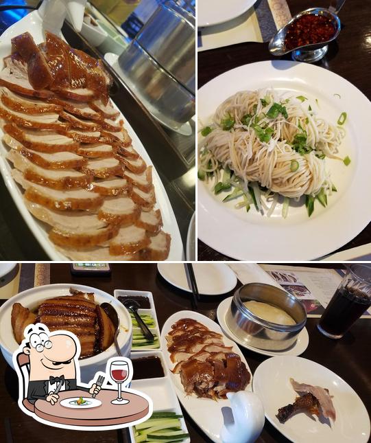 Food at Meizhou Dongpo Restaurant