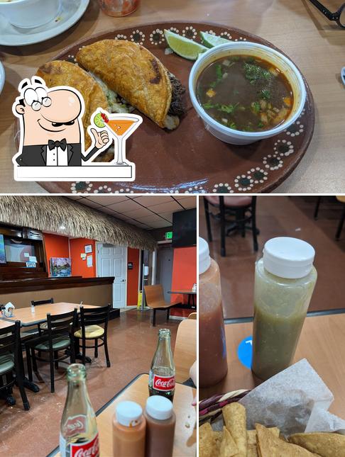 Las imágenes de bebida y comida en Birrieria La Cabaña Mexican Restaurant