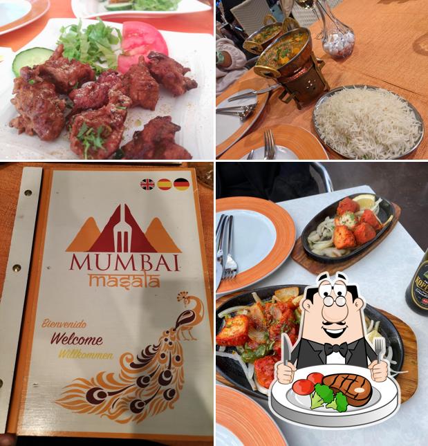Prueba un plato con carne en Mumbai Masala Restaurant