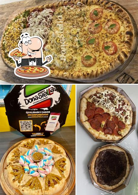 Order pizza at DonaStella Pizzaria Mogi