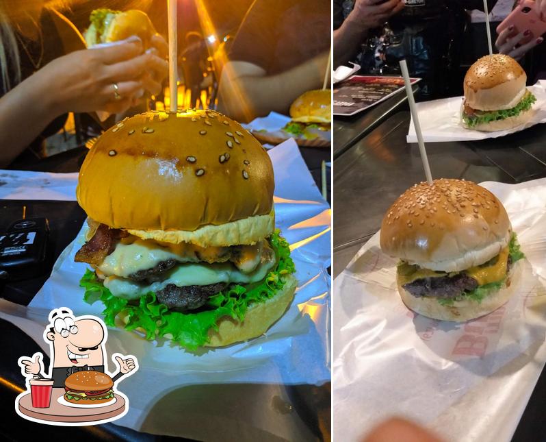 Experimente um hambúrguer no Itinerante Burger
