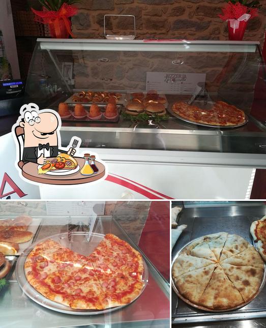 Ordina una pizza a Pizzeria La Coccinella Castell'Umberto