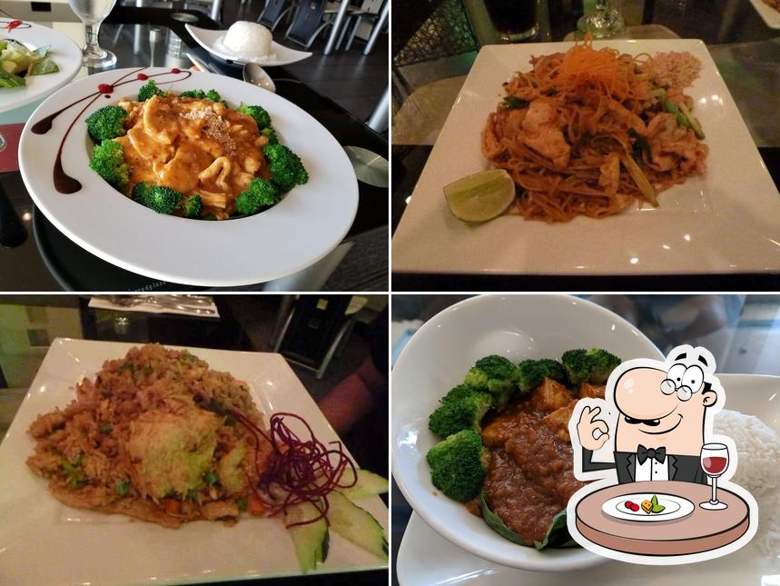 Meals at Green Papaya Thai Cuisine（Northside Location）