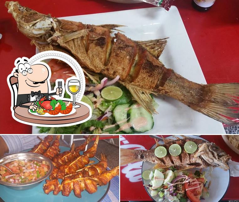 Restaurante Mariscos El Arbolón, Hermosillo, Blvd. Luis Encinas J. 111 -  Opiniones del restaurante