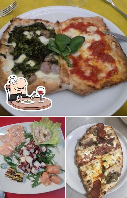 Platti al Ristorante Pizzeria "La nuova Napoli popolare "