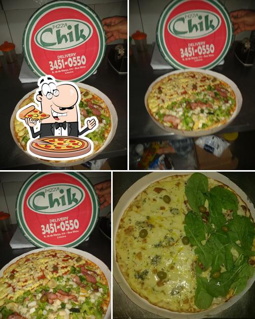 Peça diferentes tipos de pizza