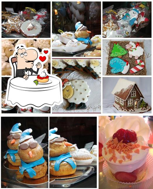 Обжора provides a selection of desserts