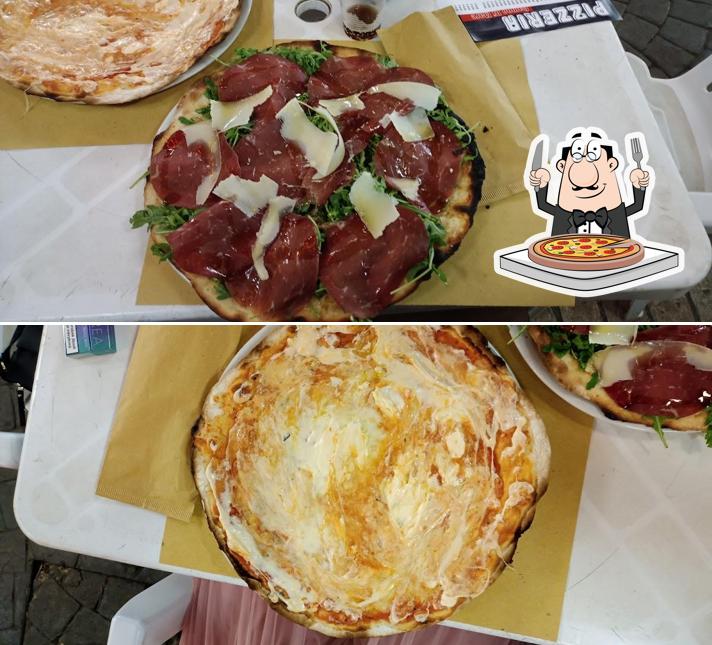 Prova una pizza a Pizzeria Campo di Mare