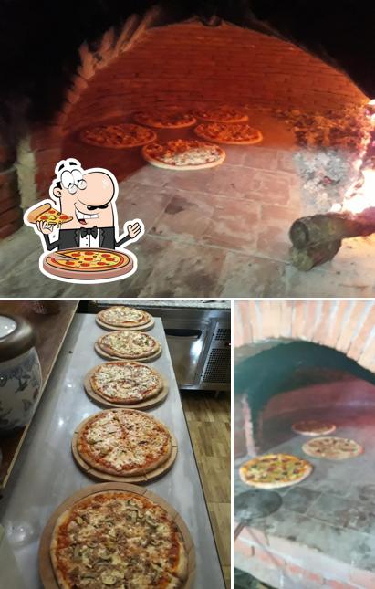 Prenez des pizzas à Bar Restorant Piceri Doçi