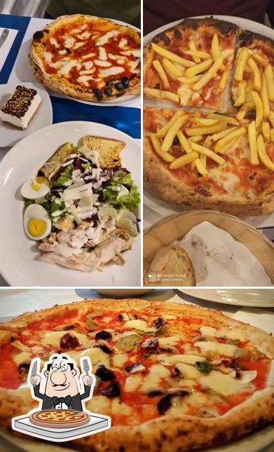 Choisissez des pizzas à Farinella