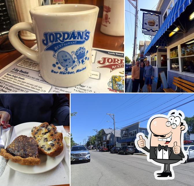 Здесь можно посмотреть фото кафе "Jordan's Restaurant - Breakfast - Lobster Rolls - Burgers - Pancakes - Sandwiches"