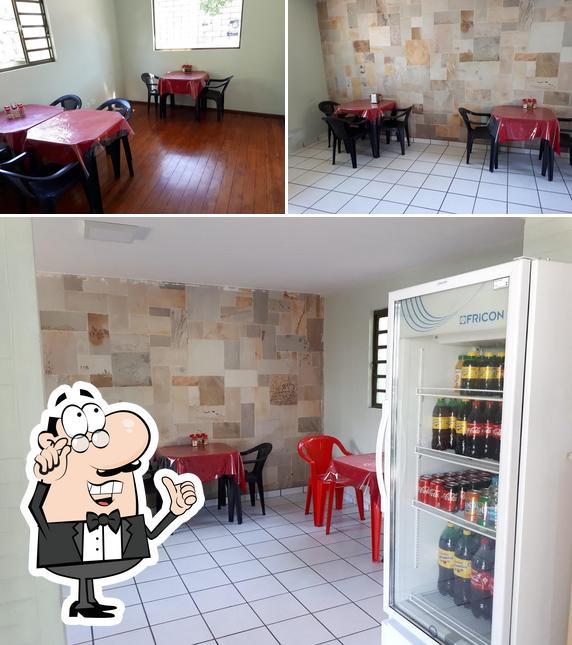 O interior do Grão de Bico - Comida Caseira