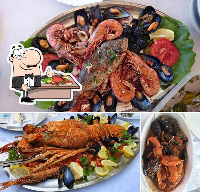 Order seafood at Tri Lipe